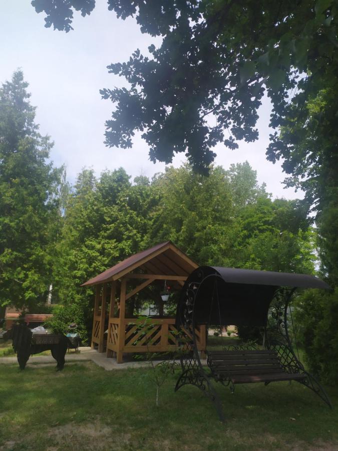 Білий Птах Hotel Svityaz' Exterior photo
